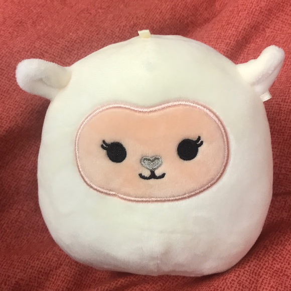 Squishmallows Other - 5 inch Lilly squishmellow